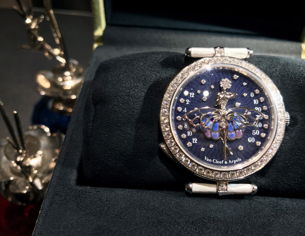 北京梵克雅寶表維修服務(wù)