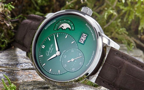 格拉蘇蒂手表保養一次費用多少錢（格拉蘇蒂手表進水了怎么解決？）