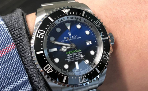 勞力士官方維修服務中心（勞力士手表進灰的解決辦法）