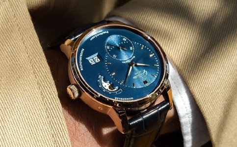 格拉蘇蒂手表保養服務（格拉蘇蒂手表進水后的反應）