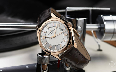 江詩丹頓官方售后維修服務(wù)中心（拆卸清洗手表表鏈的步驟和注意事項）