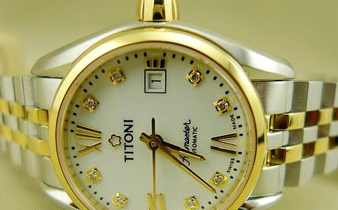 梅花官網(wǎng)客服電話（梅花手表表帶的清潔與維護）