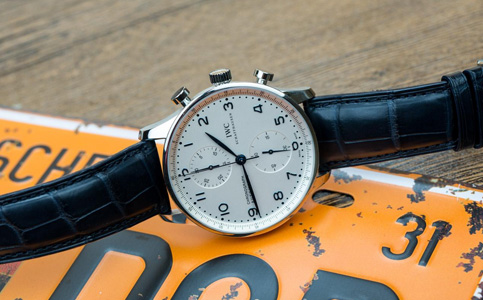 萬(wàn)國(guó)官方售后店（萬(wàn)國(guó)手表走時(shí)誤差的正常范圍）