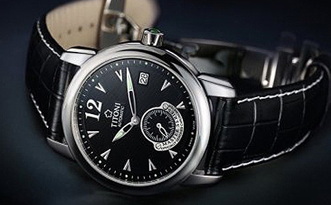 梅花手表維修地址（梅花手表進水后的解決辦法）